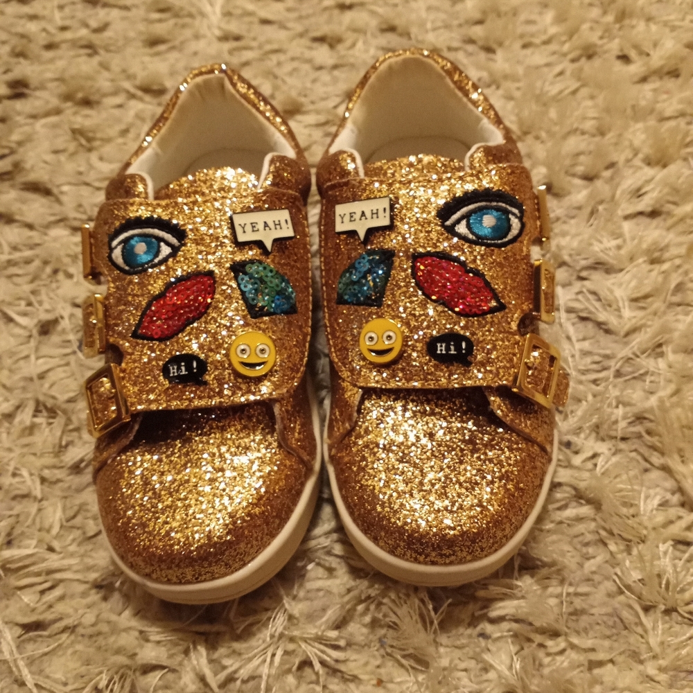 Liv Wendy Gold Glitter Emoji Sneakers Girls Size 12 Kids by Sam Edelman.